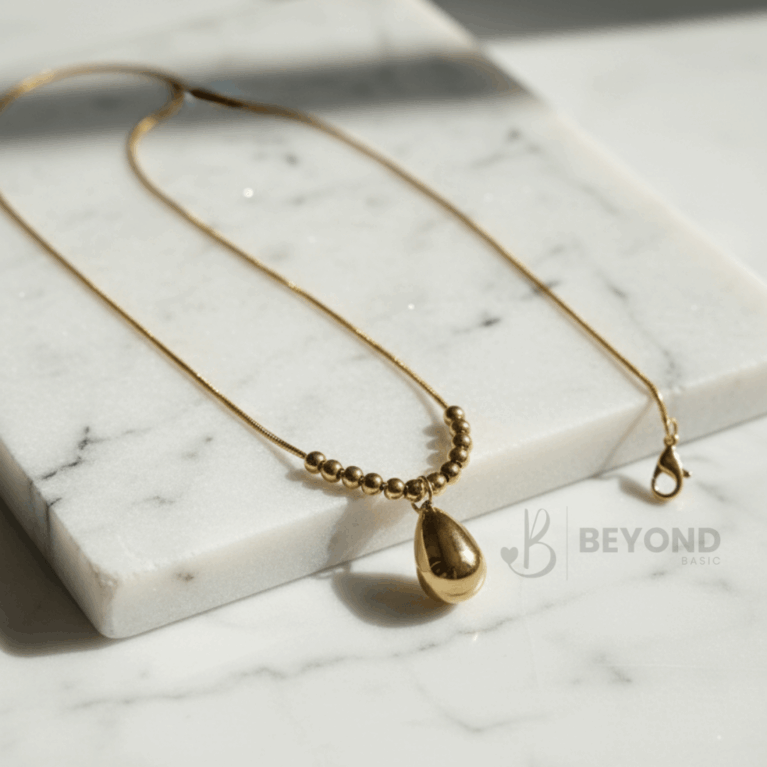 Golden Teardrop Necklace