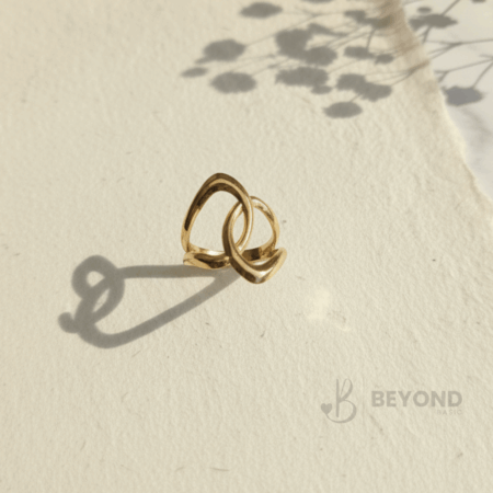 Interlocking Loop Gold Ring