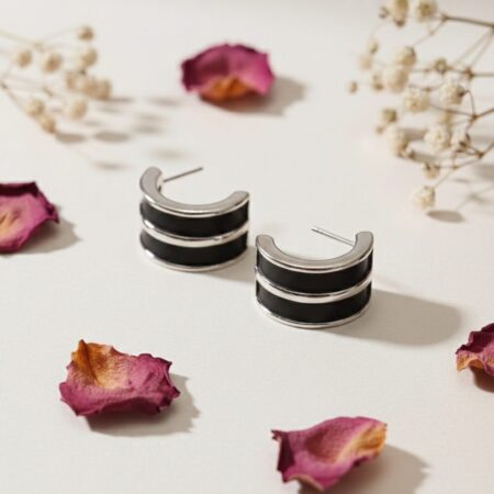 Dual-Tone Curved Half Hoop Earrings – Black Enamel with Silver Finish